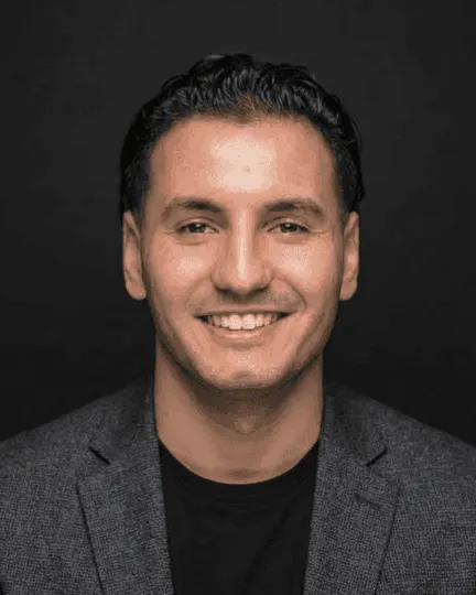 Portret van Ayoub Assaidi, Figma & Shopify Expert bij ICT Productions